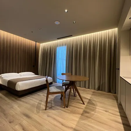 Hotel apartamentowy Evangelisti Palace 4*