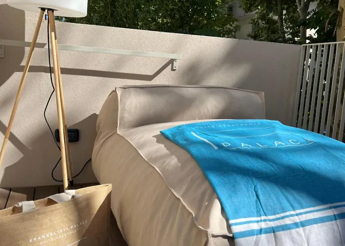 Evangelisti Palace Lejlighedshotel 4*