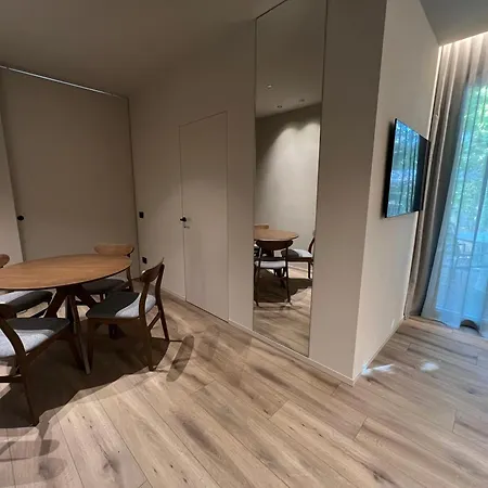 Aparthotel Evangelisti Palace