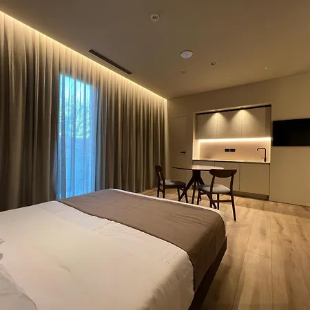 Lägenhetshotell Evangelisti Palace 4*