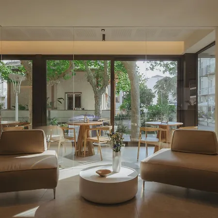 Apart-hotel Evangelisti Palace 4*